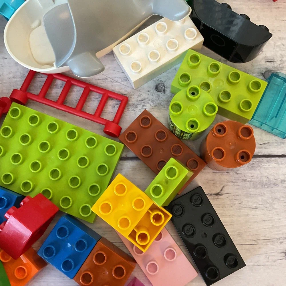 Lego Duplo Random Assortment Lot Of 80+ Pieces Bricks Blocks Assorted Colors A